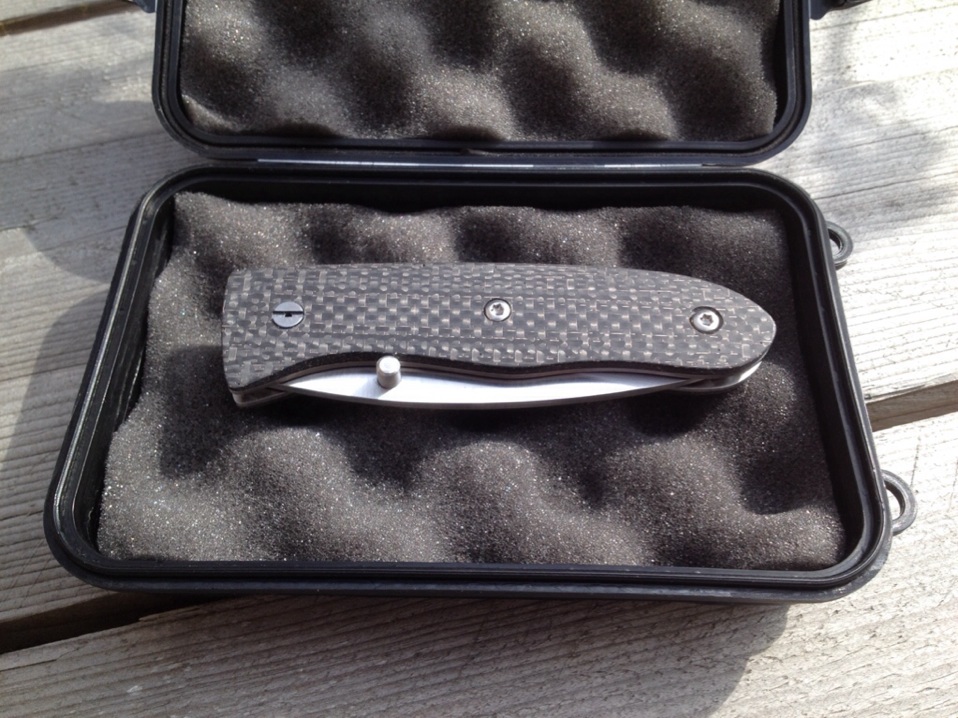 Second linerlock knife