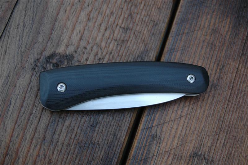 First linerlock